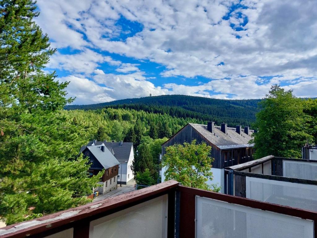 Ferienwohnungen Zauberberg, Schneehase & Glitzerhirsch Oberwiesenthal Exteriör bild