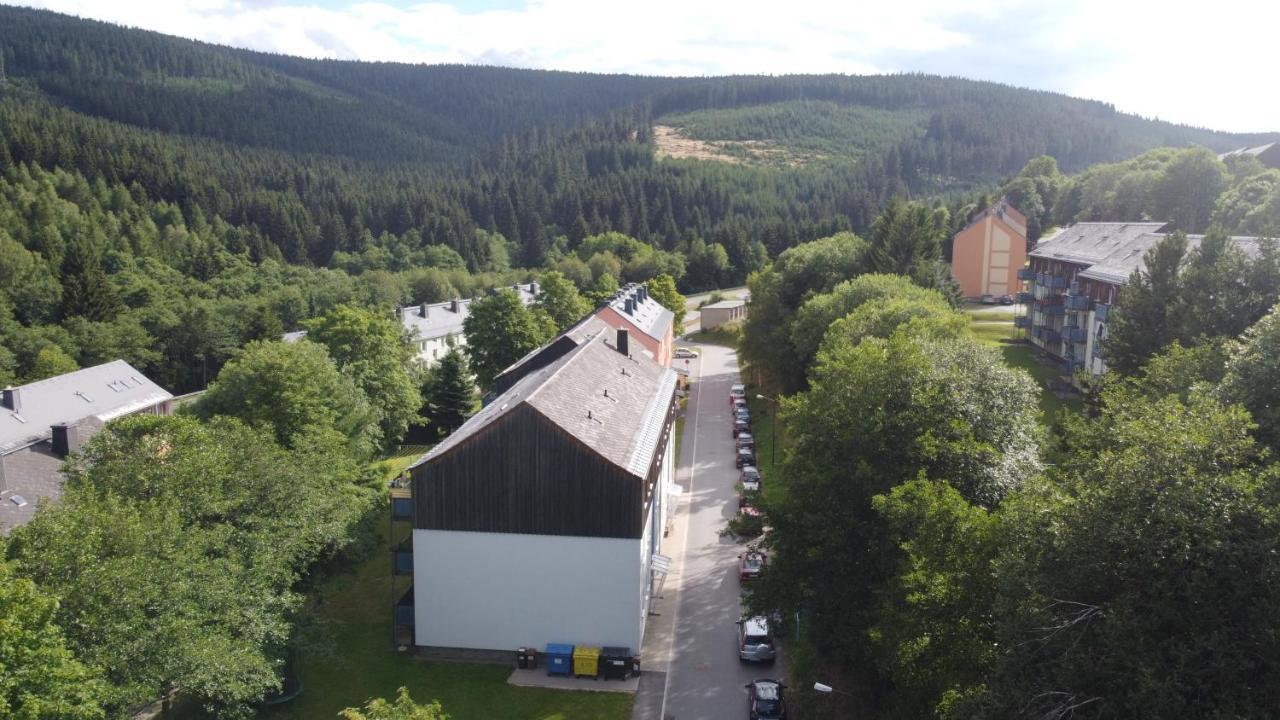 Ferienwohnungen Zauberberg, Schneehase & Glitzerhirsch Oberwiesenthal Exteriör bild
